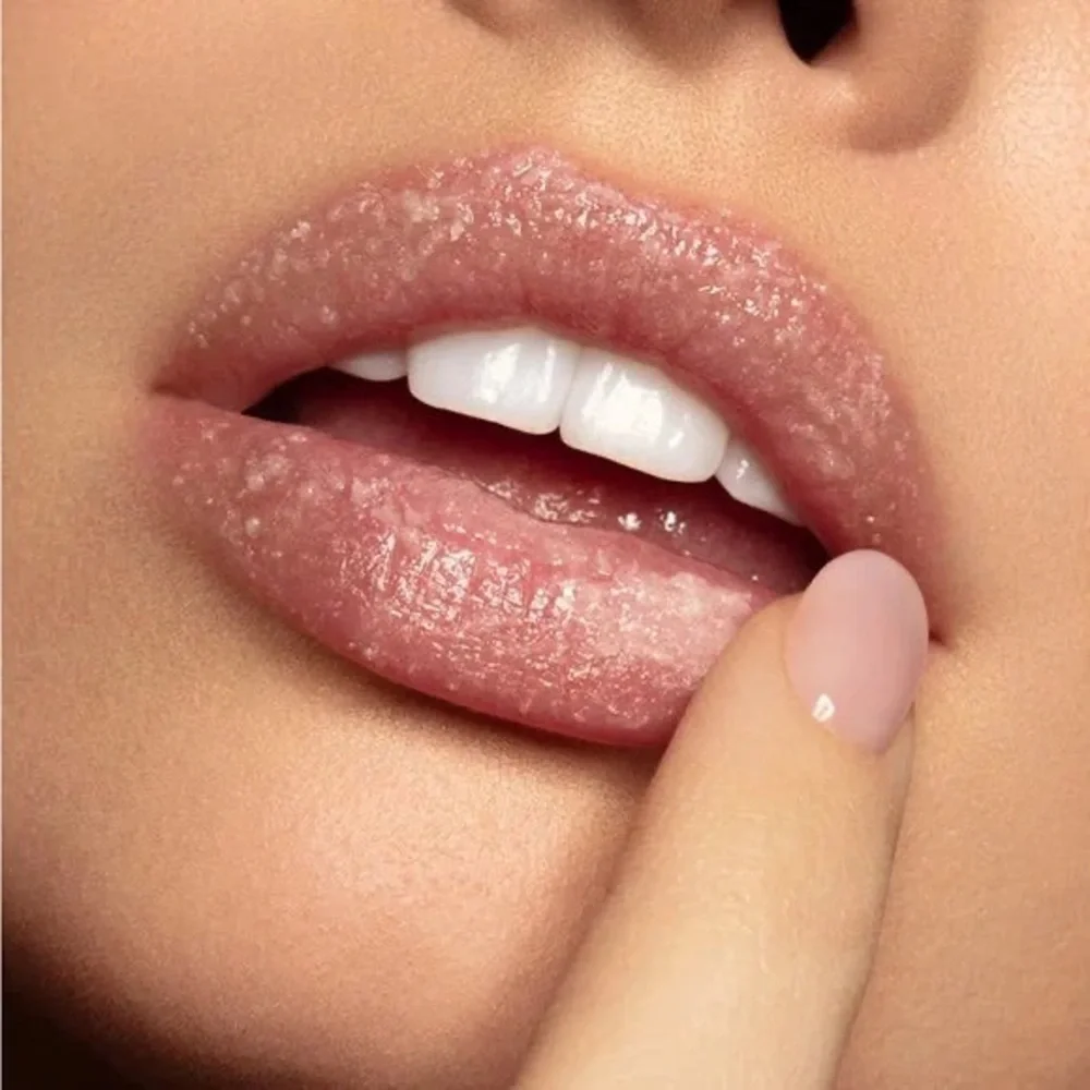 💋 Jaclyn Cosmetics Lip Scrub – NEW